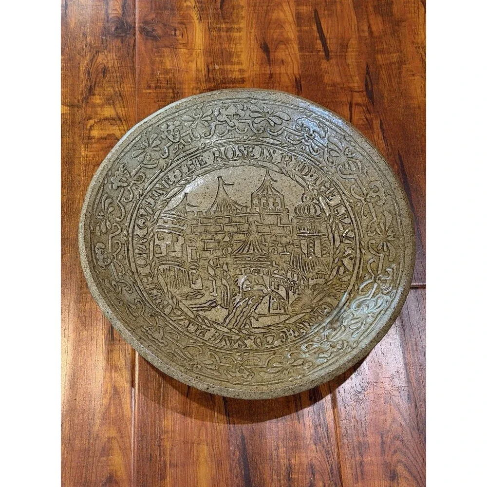 Vintage 92 Signed Ceramic 11” Pottery Bowl Queen Elizabeth I Commemorative Plate